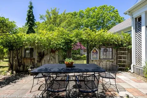 4 Boldwater Road Edgartown MA 02539