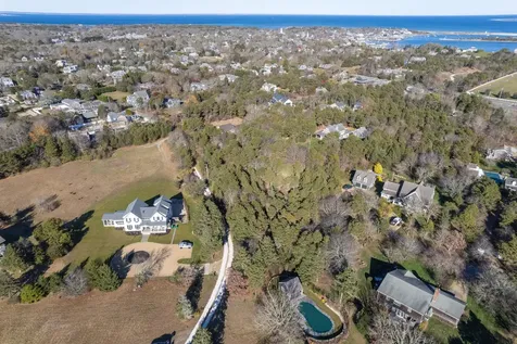 26 Mill Hill Road Edgartown MA 02539