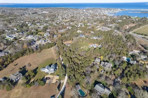 26 Mill Hill Road Edgartown MA 02539