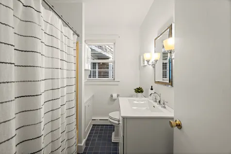 13 Plantingfield Way Edgartown MA 02539