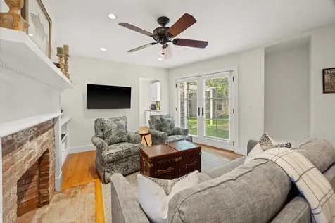 13 Plantingfield Way Edgartown MA 02539