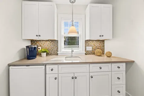13 Plantingfield Way Edgartown MA 02539