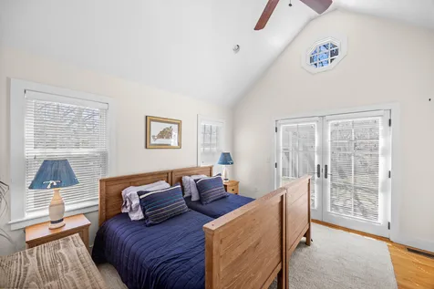 13 Plantingfield Way Edgartown MA 02539