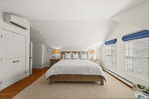 13 Plantingfield Way Edgartown MA 02539