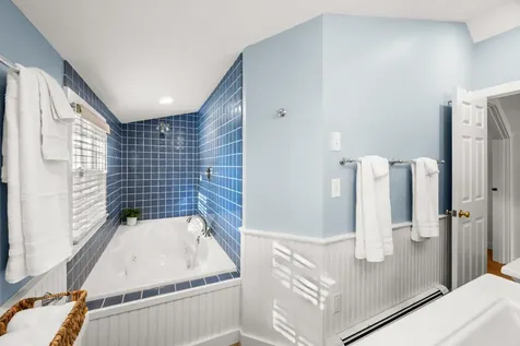 13 Plantingfield Way Edgartown MA 02539