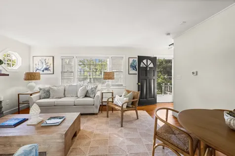 13 Plantingfield Way Edgartown MA 02539