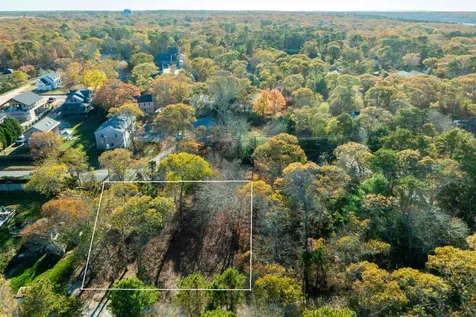 0 Barnes Road Oak Bluffs MA 02557