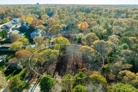 0 Barnes Road Oak Bluffs MA 02557