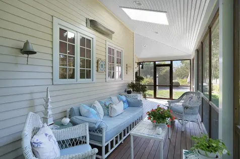 19 Kitts Field Circle Edgartown MA 02539