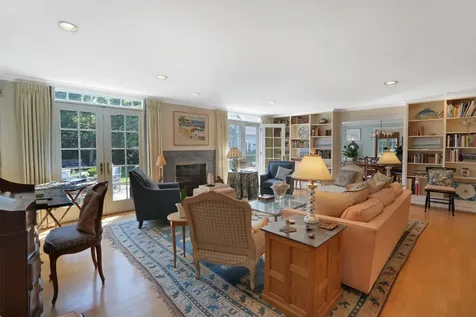 19 Kitts Field Circle Edgartown MA 02539