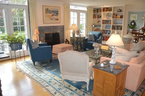 19 Kitts Field Circle Edgartown MA 02539