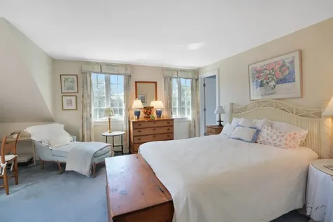 19 Kitts Field Circle Edgartown MA 02539