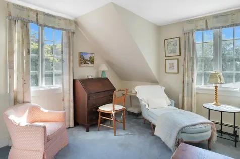 19 Kitts Field Circle Edgartown MA 02539