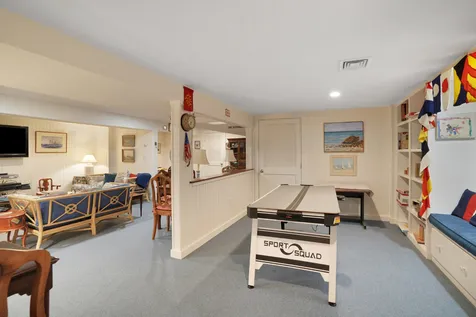 19 Kitts Field Circle Edgartown MA 02539