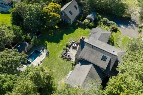 19 Kitts Field Circle Edgartown MA 02539