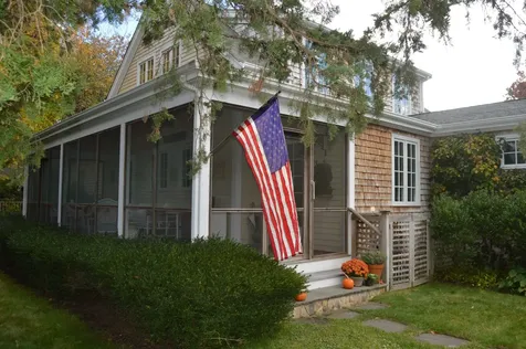 19 Kitts Field Circle Edgartown MA 02539