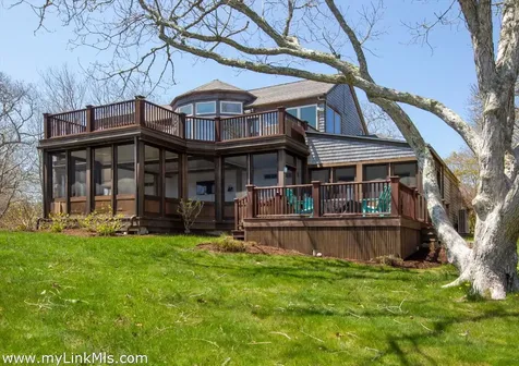 72 Chappaquiddick Avenue Edgartown MA 02539