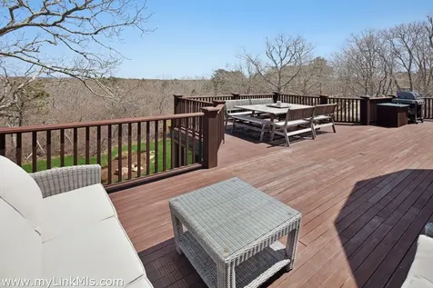 72 Chappaquiddick Avenue Edgartown MA 02539