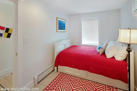 72 Chappaquiddick Avenue Edgartown MA 02539