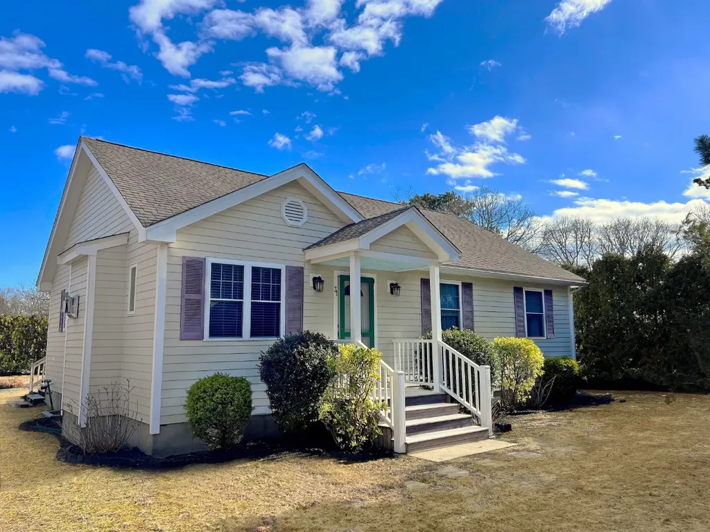 34 Tenth Street South Edgartown MA 02539