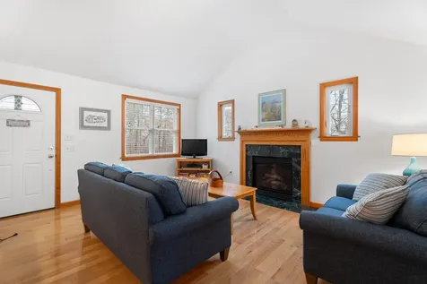 34 Tenth Street South Edgartown MA 02539