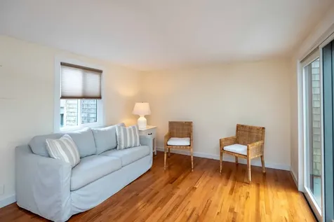 4 Quail Run Oak Bluffs MA 02557