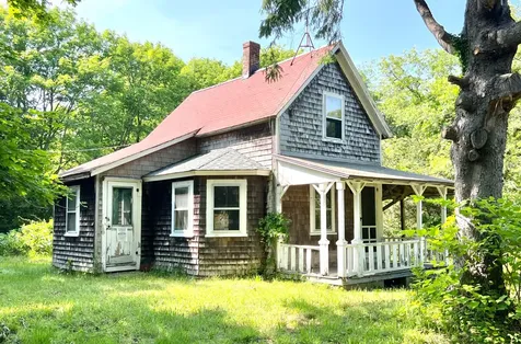 25 Oak Avenue Oak Bluffs MA 02557