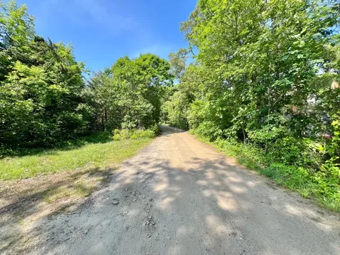 25 Oak Avenue Oak Bluffs MA 02557