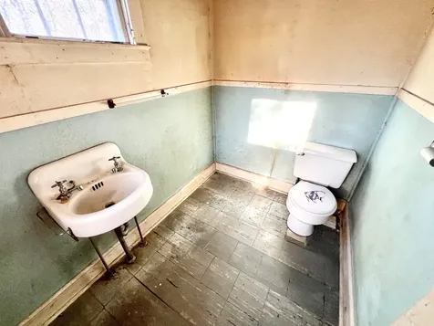 25 Oak Avenue Oak Bluffs MA 02557