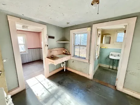 25 Oak Avenue Oak Bluffs MA 02557