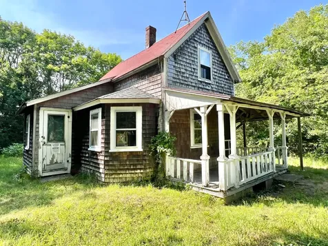 25 Oak Avenue Oak Bluffs MA 02557