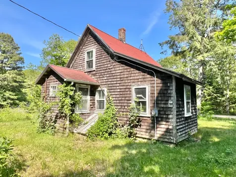 25 Oak Avenue Oak Bluffs MA 02557