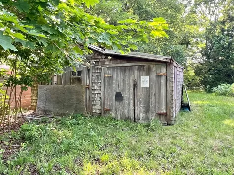 25 Oak Avenue Oak Bluffs MA 02557