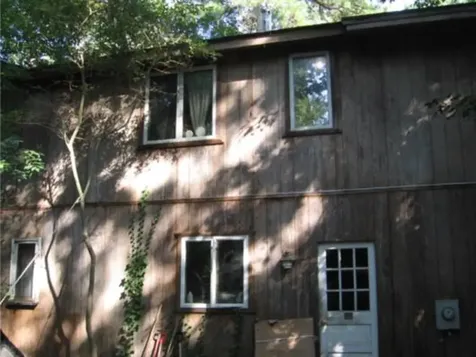 48 Howard Street Vineyard Haven MA 02568