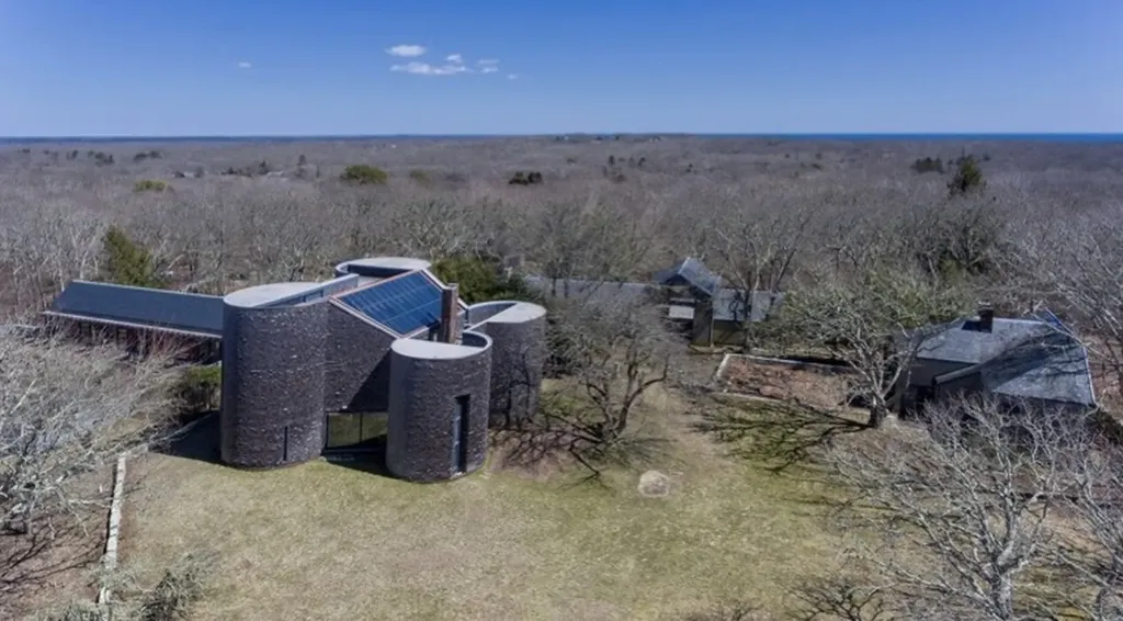 0, 27 + 30 Tower Lane Chilmark MA 02535