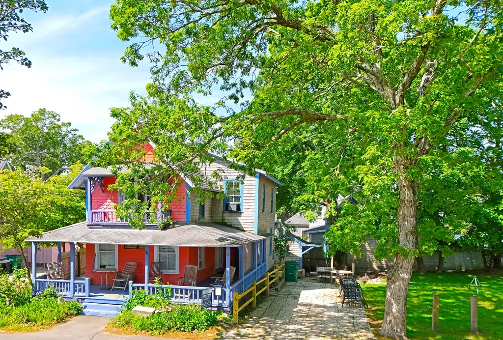 34 Massasoit Avenue Oak Bluffs MA 02557