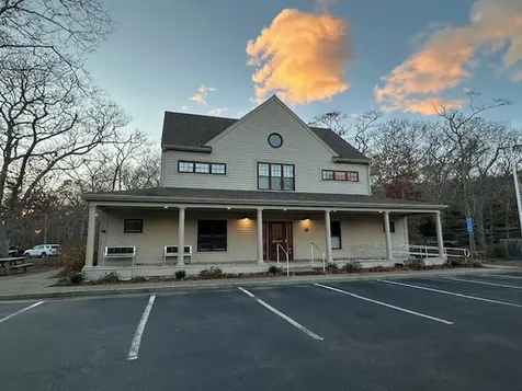 20 Indian Hill Road West Tisbury MA 02575