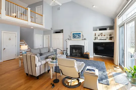 34 South Pond Road West Tisbury MA 02568