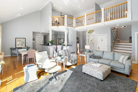 34 South Pond Road West Tisbury MA 02568