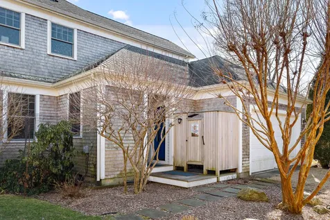 34 South Pond Road West Tisbury MA 02568