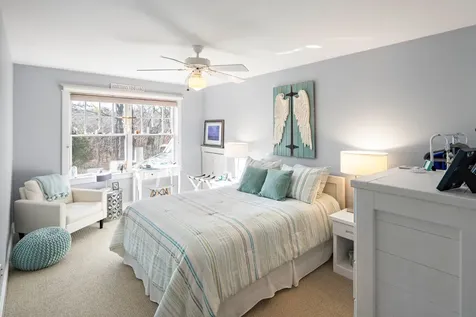34 South Pond Road West Tisbury MA 02568