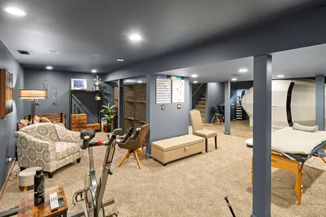 34 South Pond Road West Tisbury MA 02568