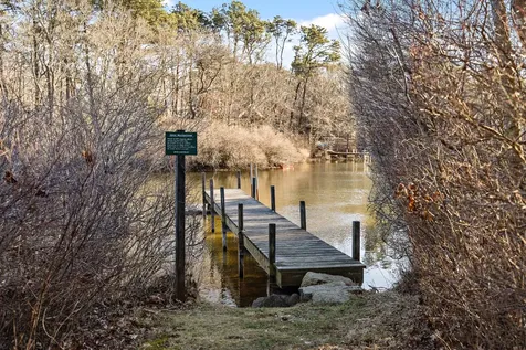 34 South Pond Road West Tisbury MA 02568