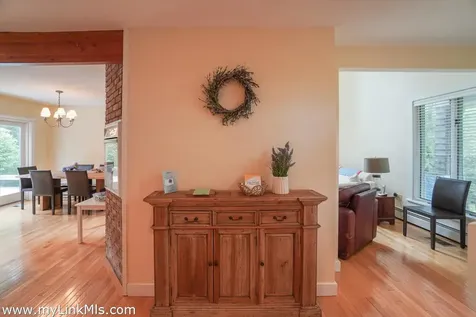 11 High Meadow Lane Oak Bluffs MA 02557
