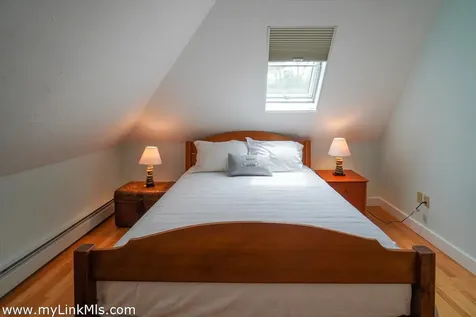 11 High Meadow Lane Oak Bluffs MA 02557