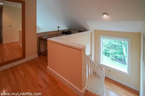 11 High Meadow Lane Oak Bluffs MA 02557