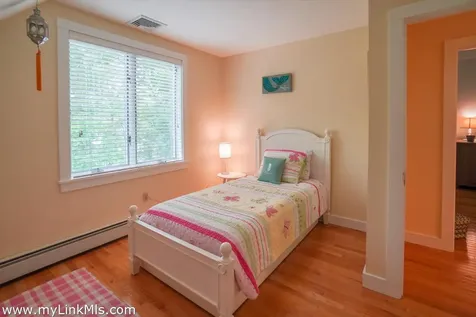11 High Meadow Lane Oak Bluffs MA 02557