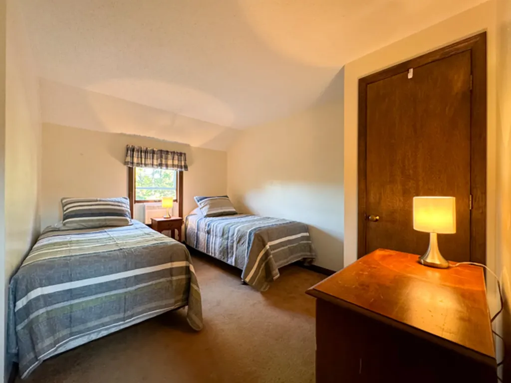 4 Mockingbird Drive Edgartown MA 02539