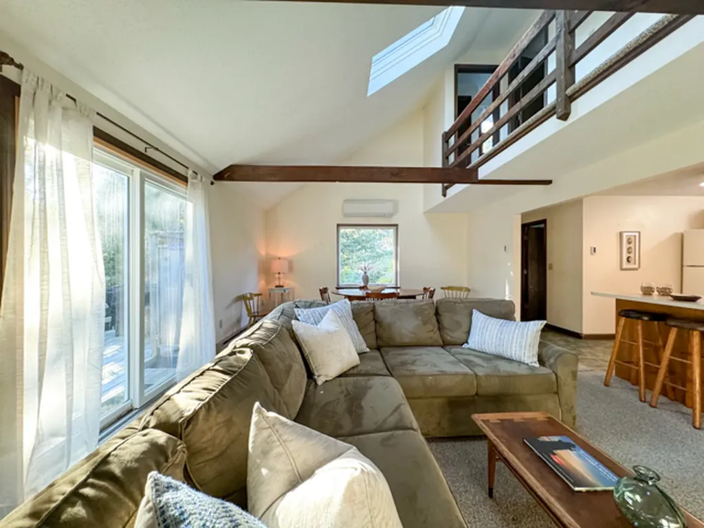 4 Mockingbird Drive Edgartown MA 02539