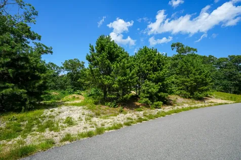 22 Paddock Road Oak Bluffs MA 02557